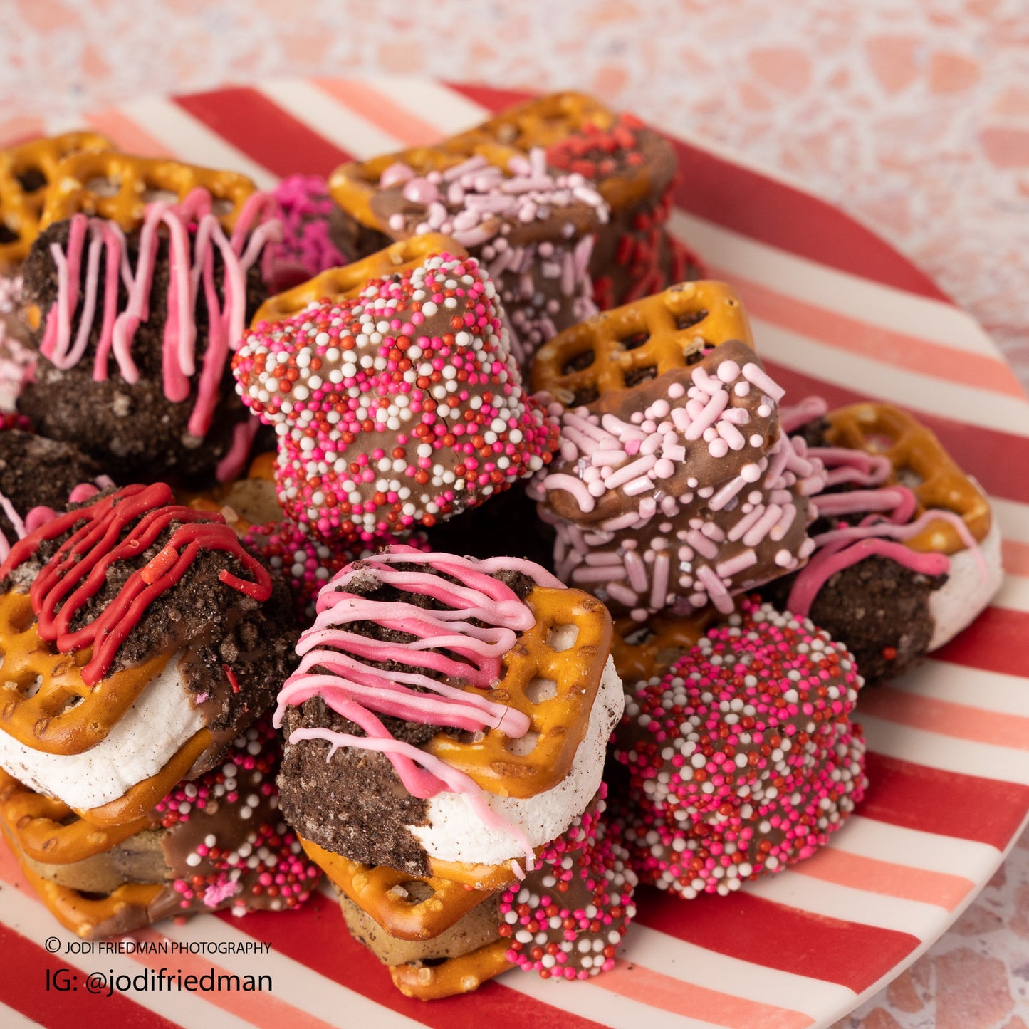 Valentine Pretzelwich